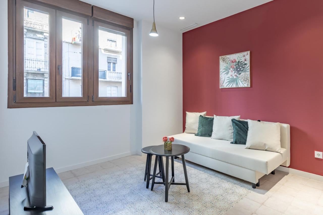 Modern Apartment Close To City Centre Valencia Bagian luar foto