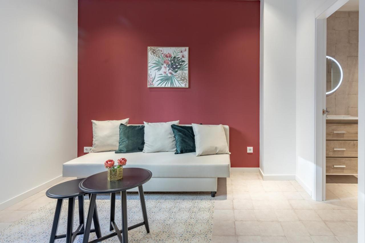 Modern Apartment Close To City Centre Valencia Bagian luar foto
